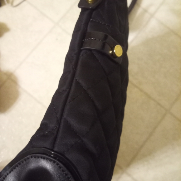 Calvin Klein Black Quilted Crossbody Bag - Picture 5 of 10